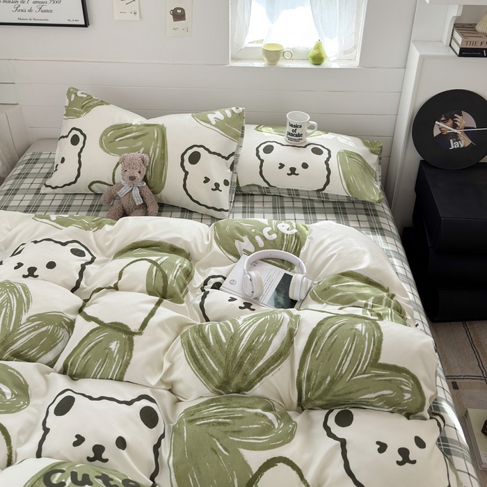 91家纺网 家纺一手货源 找家纺 可可家纺 2025新款印花卡通芦荟棉四件套亲肤床单被套三件套 森系熊
