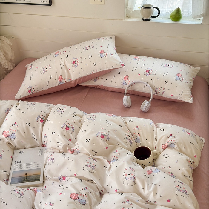 91家纺网 家纺一手货源 找家纺 可可家纺 2025新款印花卡通芦荟棉四件套亲肤床单被套三件套 可爱西高地