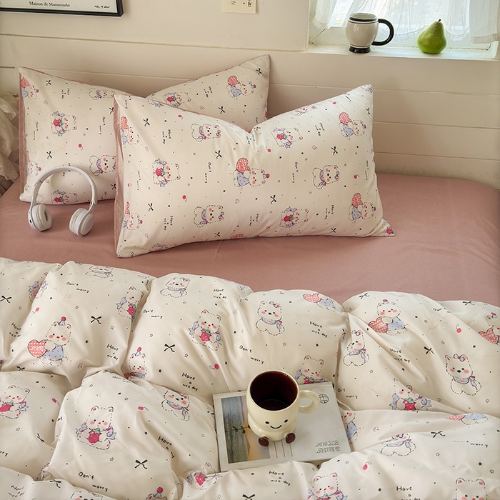 91家纺网 家纺一手货源 找家纺 可可家纺 2025新款印花卡通芦荟棉四件套亲肤床单被套三件套 可爱西高地