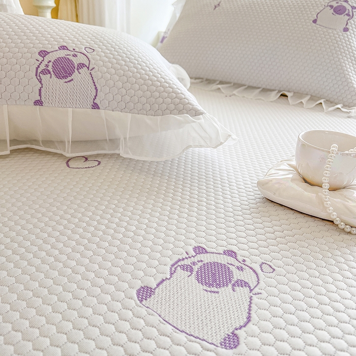 91家纺网 家纺一手货源 找家纺 麒豆豆 2025新款床笠式床裙凉感豆豆凉席席子-小清新系列 可爱巴拉-紫