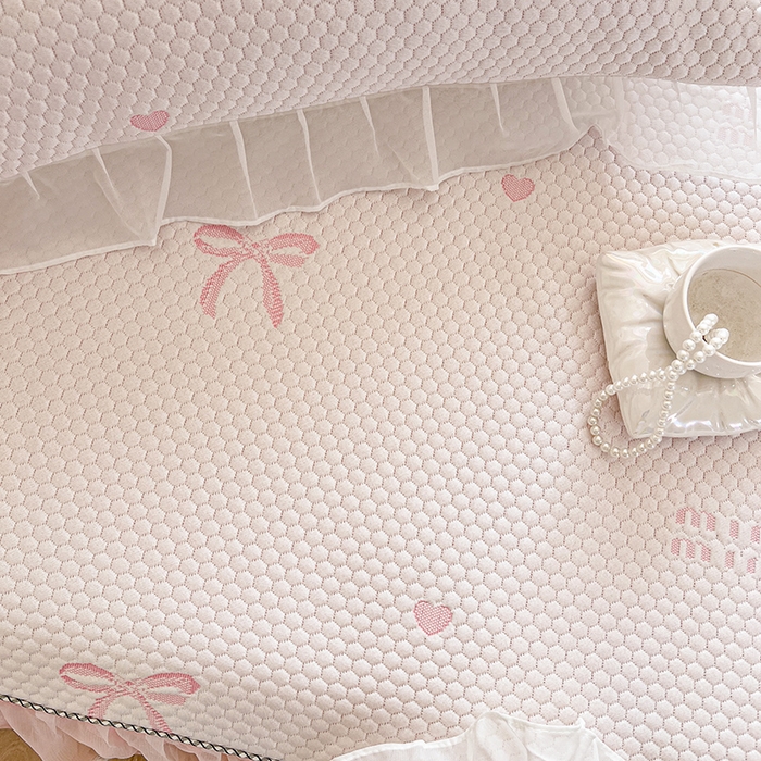 91家纺网 家纺一手货源 找家纺 （总）网红馆（ck家纺） 2025新款床裙款豆豆凉感席凉席席子-甜心蝴蝶