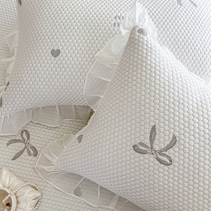 91家纺网 家纺一手货源 找家纺 网红馆（ck家纺） 2025新款床裙款豆豆凉感席凉席席子-甜心蝴蝶 甜心蝴蝶-灰