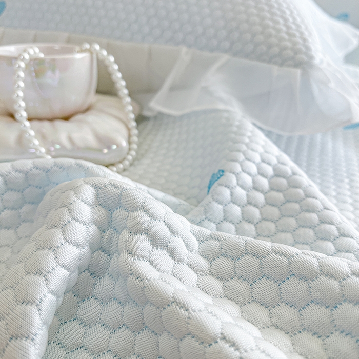 91家纺网 家纺一手货源 找家纺 网红馆（ck家纺） 2025新款床盖款豆豆凉感席凉席席子-甜心蝴蝶 甜心蝴蝶-天蓝