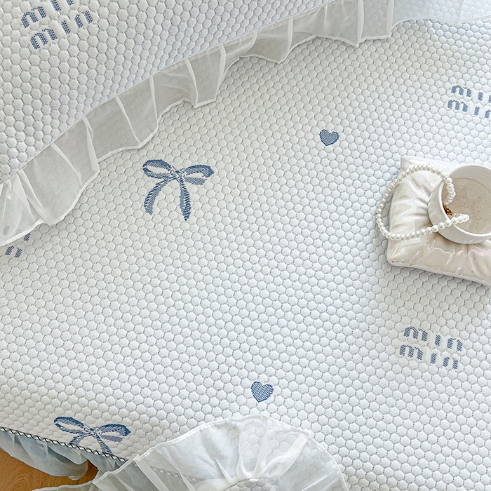 91家纺网 家纺一手货源 找家纺 网红馆（ck家纺） 2025新款床裙款豆豆凉感席凉席席子-甜心蝴蝶 甜心蝴蝶-蔚蓝