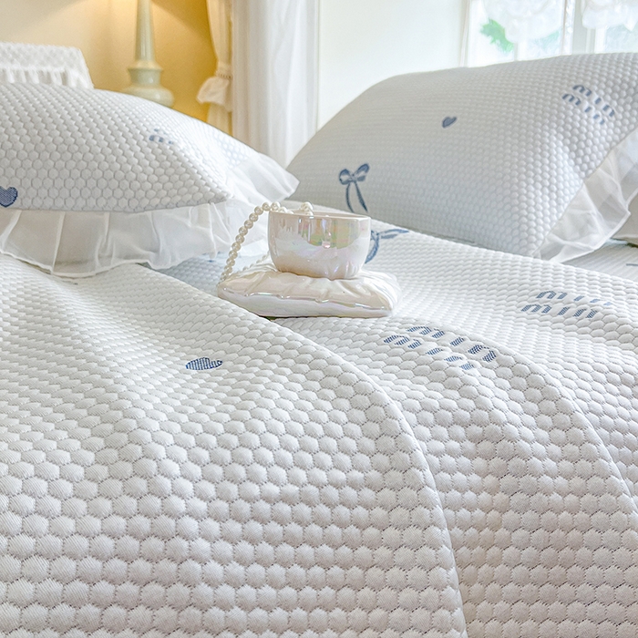 91家纺网 家纺一手货源 找家纺 网红馆（ck家纺） 2025新款床盖款豆豆凉感席凉席席子-甜心蝴蝶 甜心蝴蝶-蔚蓝