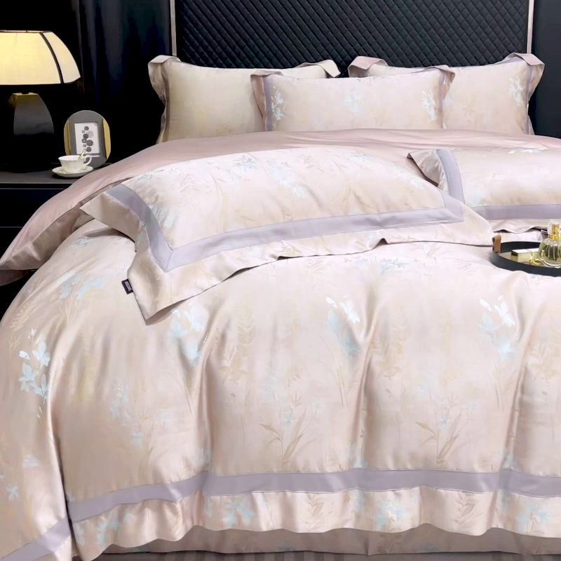 91家纺网 家纺一手货源 找家纺 2025春夏新款A类天丝棉贡缎提花四件套真丝全工艺丝滑裸睡床单床笠爆款床上用品 尤朵-芸粉