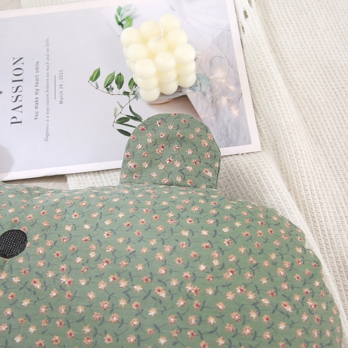 91家纺网 家纺一手货源 找家纺 梦叶草 2025新款全棉刺绣枕芯萌芽熊荞麦枕头 萌芽熊-墨绿35*60cm