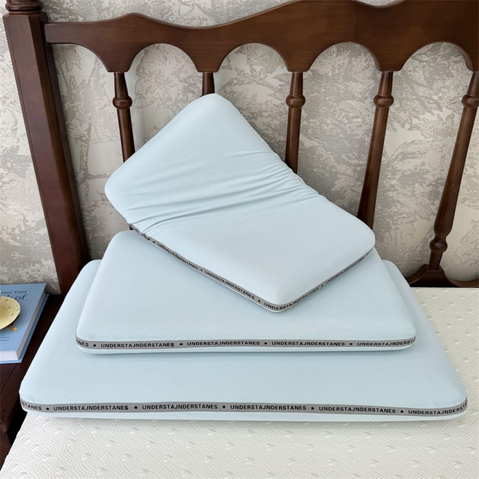 91家纺网 家纺一手货源 找家纺 （总）昕科 2025新款豆芙深睡记忆棉亲子枕-实拍-零压生物基记忆棉儿童枕头记忆棉学生枕生物基成人枕芯