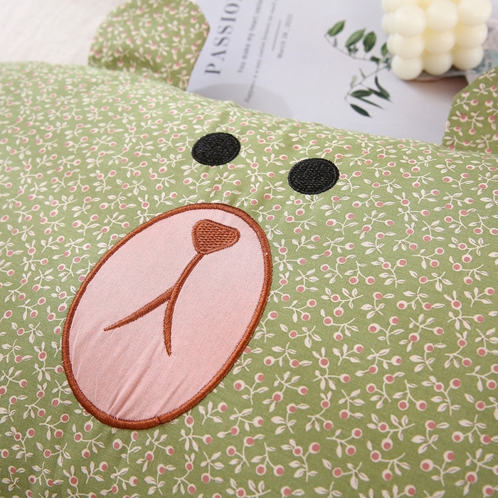 91家纺网 家纺一手货源 找家纺 梦叶草 2025新款全棉刺绣枕芯萌芽熊荞麦枕头 萌芽熊-绿色35*60cm