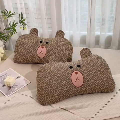 91家纺网 家纺一手货源 找家纺 梦叶草 2025新款全棉刺绣枕芯萌芽熊荞麦枕头 萌芽熊-咖色35*60cm