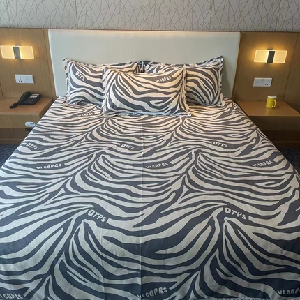 91家纺网 家纺一手货源 找家纺 （总）仟网汇 2025老粗布蕾丝花边三件套（无纺布手提包装）