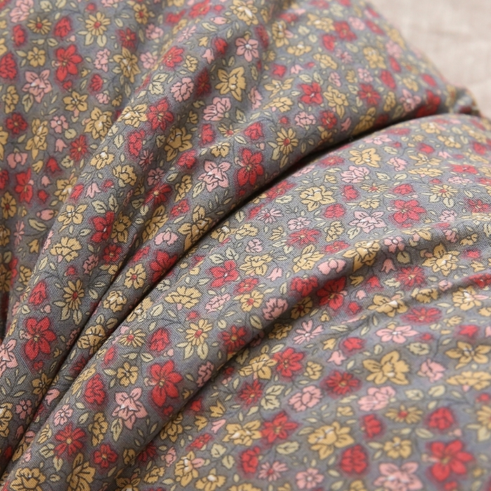 91家纺网 家纺一手货源 找家纺 梦叶草 2025新款全棉贴布绣小碎花荞麦枕头护颈枕芯 贴布绣小碎花荞麦枕-胭脂红35*55cm