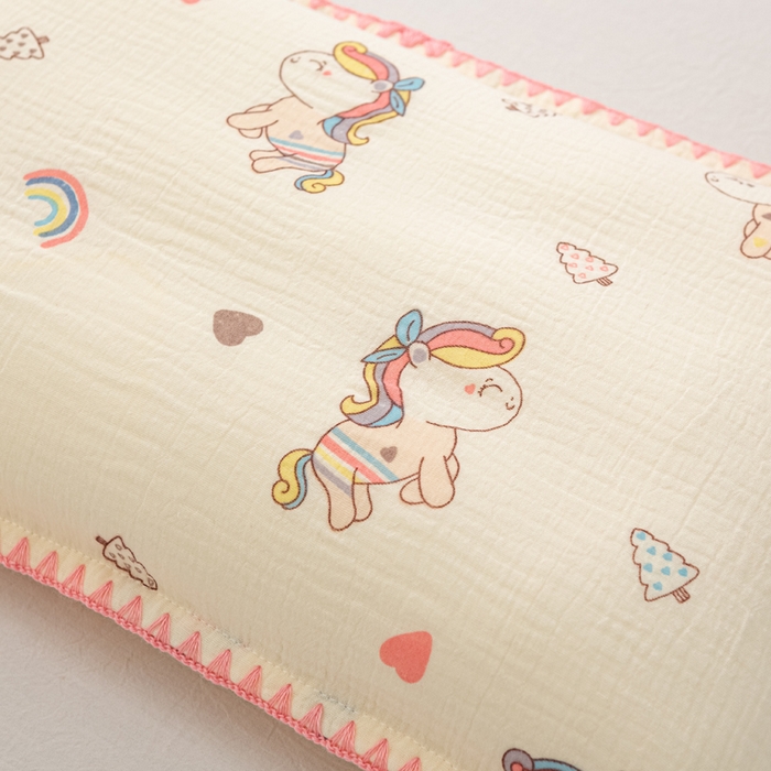 91家纺网 家纺一手货源 找家纺 萌番宝 2025春夏新款纯棉A类全棉纯棉皱皱双层纱枕套工艺枕套儿童学生成人枕套单枕套 宝骊小马