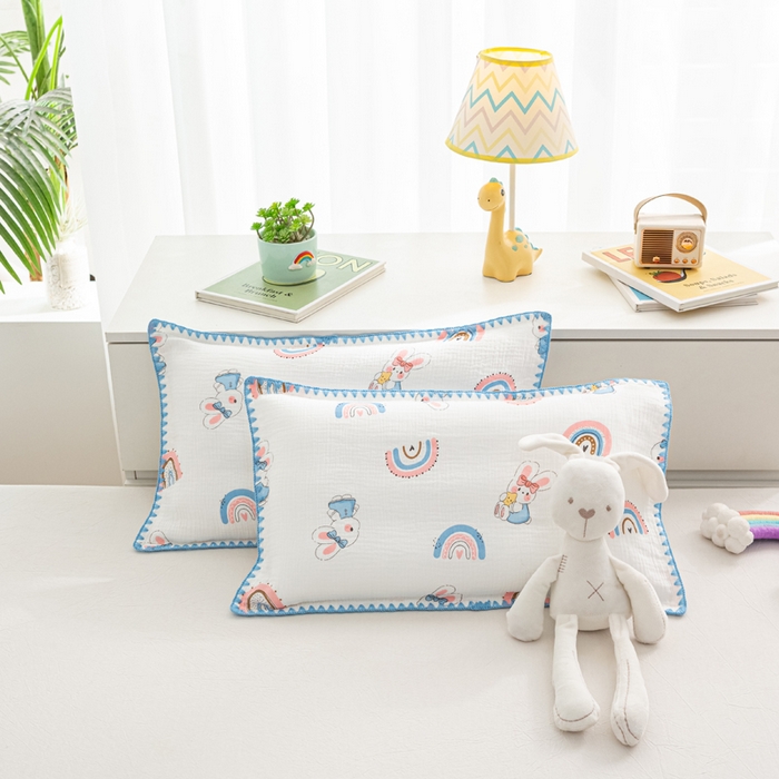 91家纺网 家纺一手货源 找家纺 萌番宝 2025春夏新款纯棉A类全棉纯棉皱皱双层纱枕套工艺枕套儿童学生成人枕套单枕套 彩虹玉兔