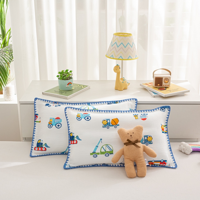 91家纺网 家纺一手货源 找家纺 萌番宝 2025春夏新款纯棉A类全棉纯棉皱皱双层纱枕套工艺枕套儿童学生成人枕套单枕套 工程车队