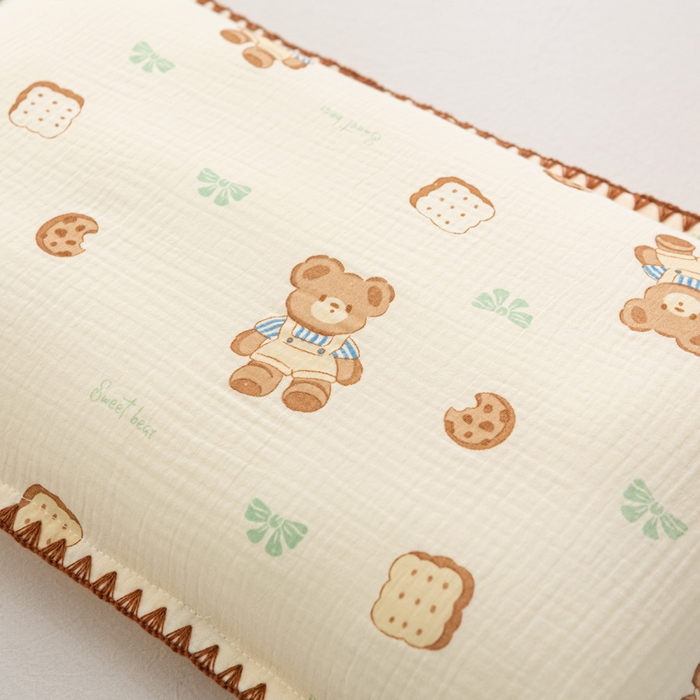 91家纺网 家纺一手货源 找家纺 萌番宝 2025春夏新款纯棉A类全棉纯棉皱皱双层纱枕套工艺枕套儿童学生成人枕套单枕套 卡皮熊