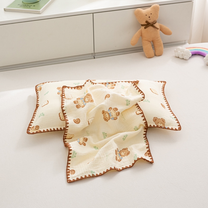 91家纺网 家纺一手货源 找家纺 萌番宝 2025春夏新款纯棉A类全棉纯棉皱皱双层纱枕套工艺枕套儿童学生成人枕套单枕套 卡皮熊