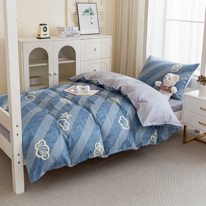 91家纺网 家纺一手货源 找家纺 简冠家纺 2025新款全棉学生三件套宿舍三件套纯棉学生床垫羽丝绒被子被芯 芸韵时空