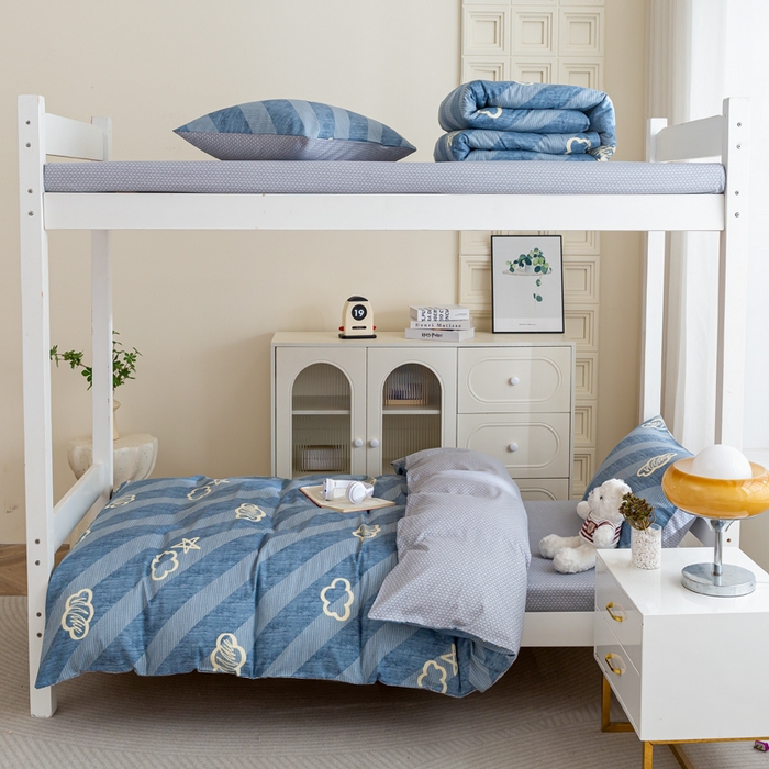 91家纺网 家纺一手货源 找家纺 简冠家纺 2025新款全棉学生三件套宿舍三件套纯棉学生床垫羽丝绒被子被芯 芸韵时空