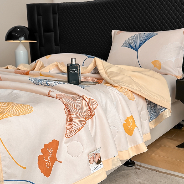 91家纺网 家纺一手货源 找家纺 洁柔2025新款冰凉夏凉被 杏叶流光