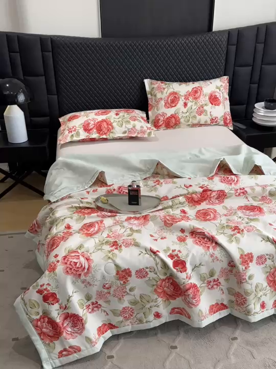 91家纺网 家纺一手货源 找家纺 洁柔2025新款冰凉夏凉被 锦上添花