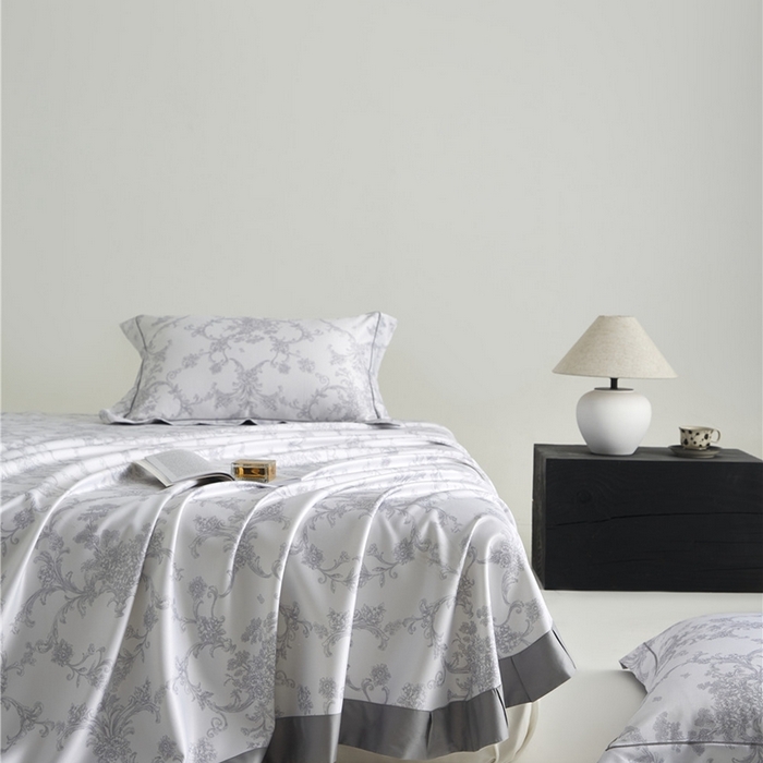 91家纺网 家纺一手货源 找家纺 沐白家居2025新款竹纤维+天丝软凉席三件套 芳华--灰