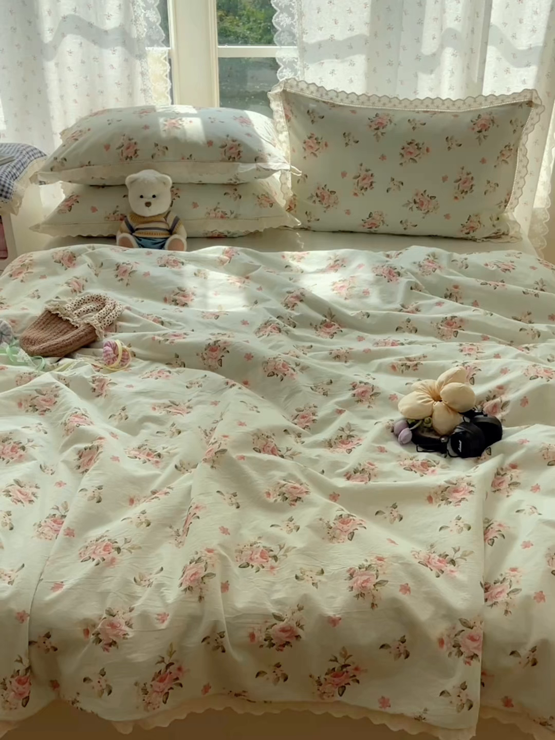 91家纺网 家纺一手货源 找家纺 爱彼家纺 2025夏季新款镂空水洗棉夏被 镂空夏被-春风里