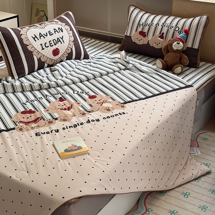 91家纺网 家纺一手货源 找家纺 （总）RYB红黄兰 2025新款A类INS原创大版卡通冰皮锦氨超凉感夏被夏凉被空调被