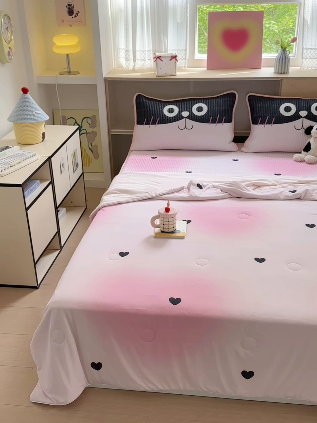 91家纺网 家纺一手货源 找家纺 RYB红黄兰 2025新款A类INS原创大版卡通冰皮锦氨超凉感夏被夏凉被空调被 爱心猫咪夏被