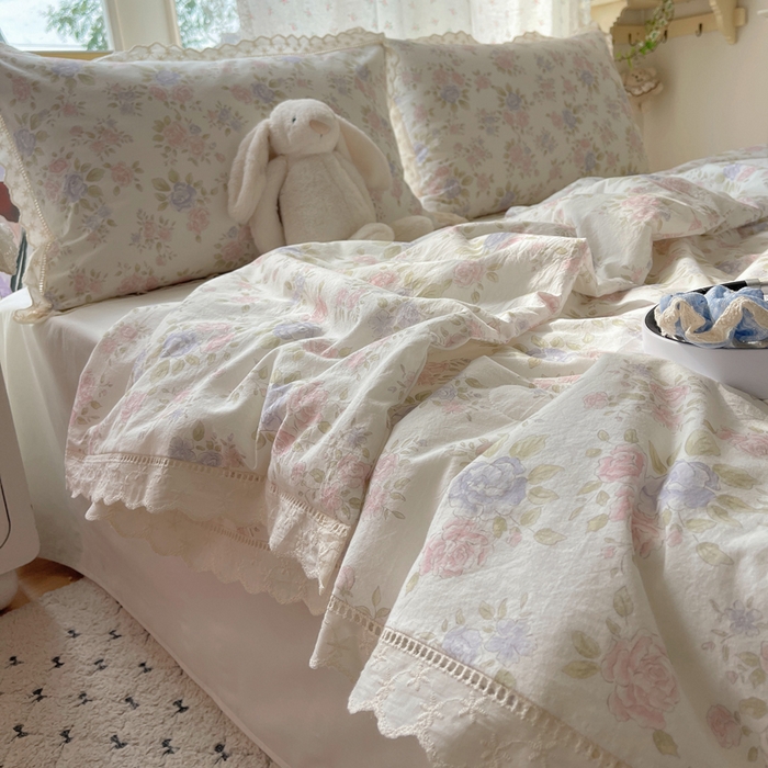 91家纺网 家纺一手货源 找家纺 爱彼家纺 2025夏季新款镂空水洗棉夏被 镂空夏被-鲜花怒放