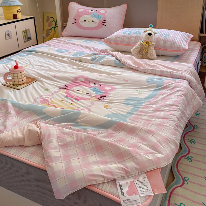 91家纺网 家纺一手货源 找家纺 RYB红黄兰 2025新款A类INS原创大版卡通冰皮锦氨超凉感夏被夏凉被空调被 蛋糕小奶猫夏被