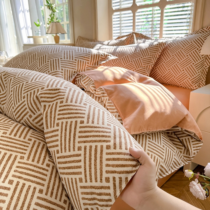 91家纺网 家纺一手货源 找家纺 优逸家纺 2025新款植物羊绒小清新斜纹磨毛四件套