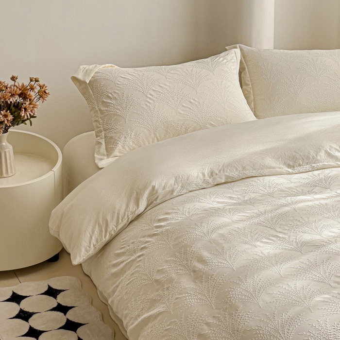 91家纺网 家纺一手货源 找家纺 卡普家居 2025新款A类轻奢双层纱提花四件套摇钱树系列 摇钱树（奶白）