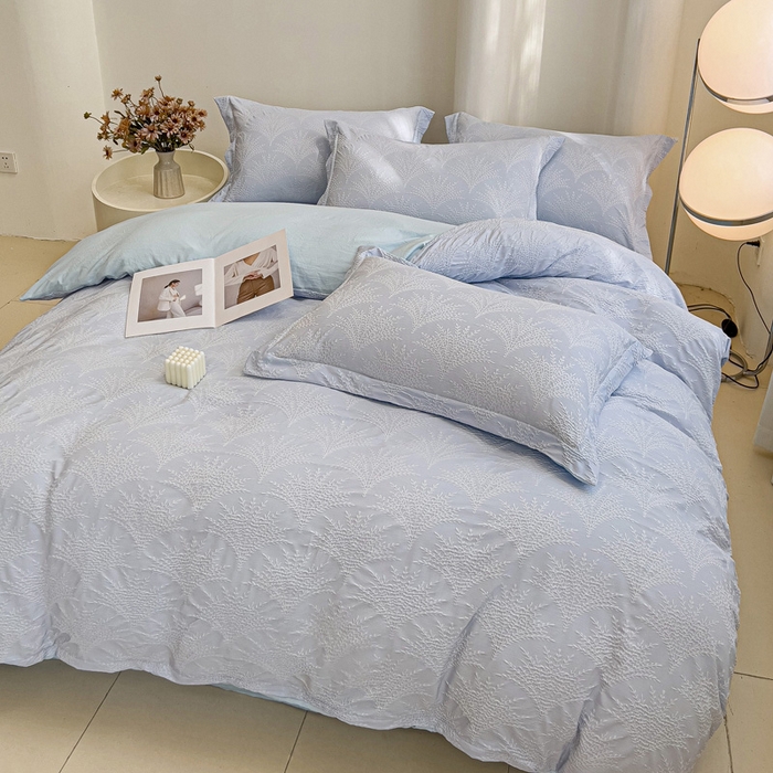 91家纺网 家纺一手货源 找家纺 卡普家居 2025新款A类轻奢双层纱提花四件套摇钱树系列 摇钱树（浅蓝）