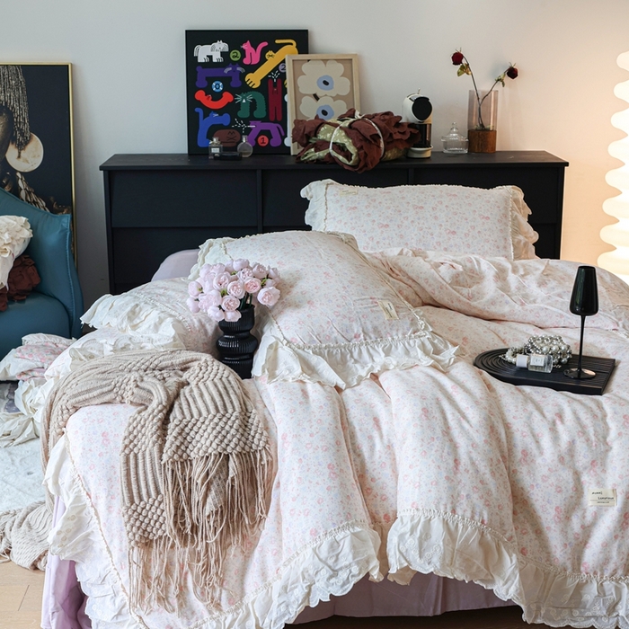 91家纺网 家纺一手货源 找家纺 紫碧螺家纺 2025新款A类全棉纯棉仙女双层纱大韩边四件套 秘密花园