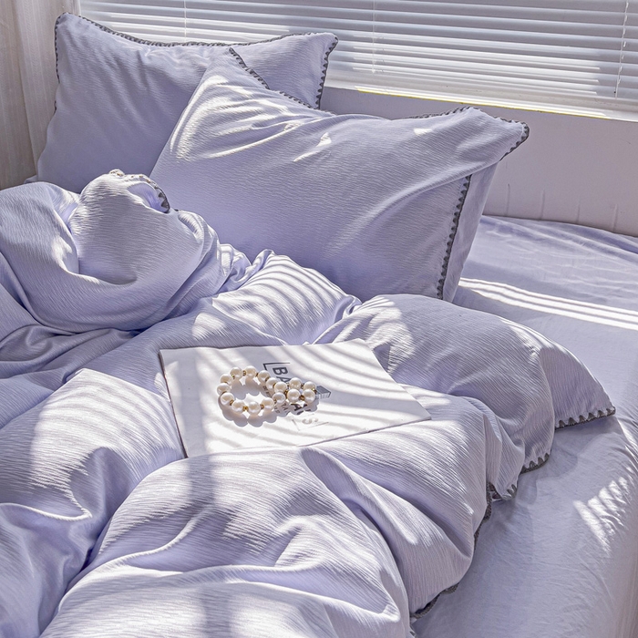 91家纺网 家纺一手货源 找家纺 卡普家居 2025新款A类轻奢贝壳绣丝柔缎提花枕套 丝柔缎-浅紫