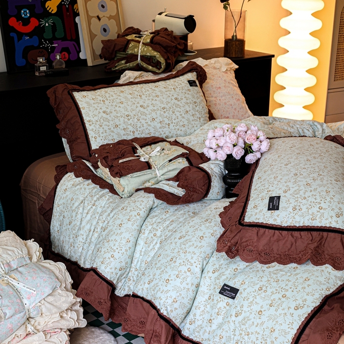 91家纺网 家纺一手货源 找家纺 紫碧螺家纺 2025新款A类全棉纯棉仙女双层纱大韩边四件套 夏日铃兰