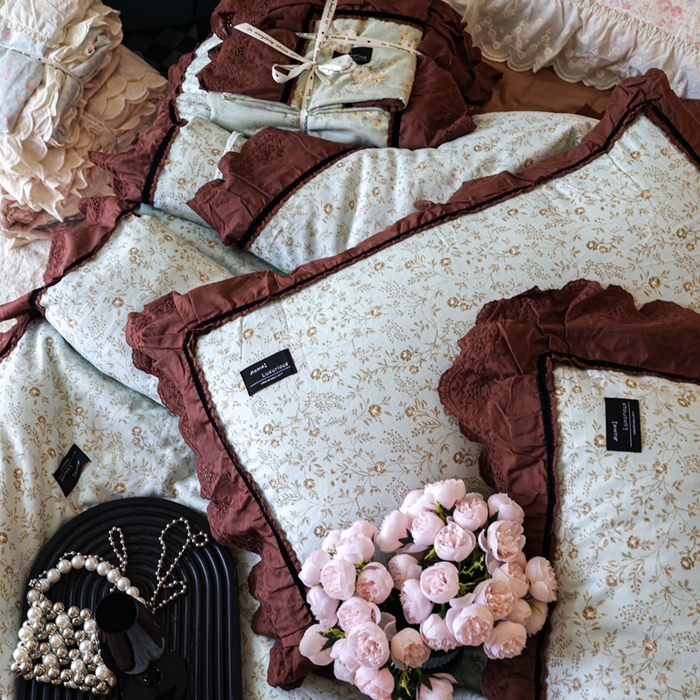 91家纺网 家纺一手货源 找家纺 紫碧螺家纺 2025新款A类全棉纯棉仙女双层纱大韩边四件套 夏日铃兰