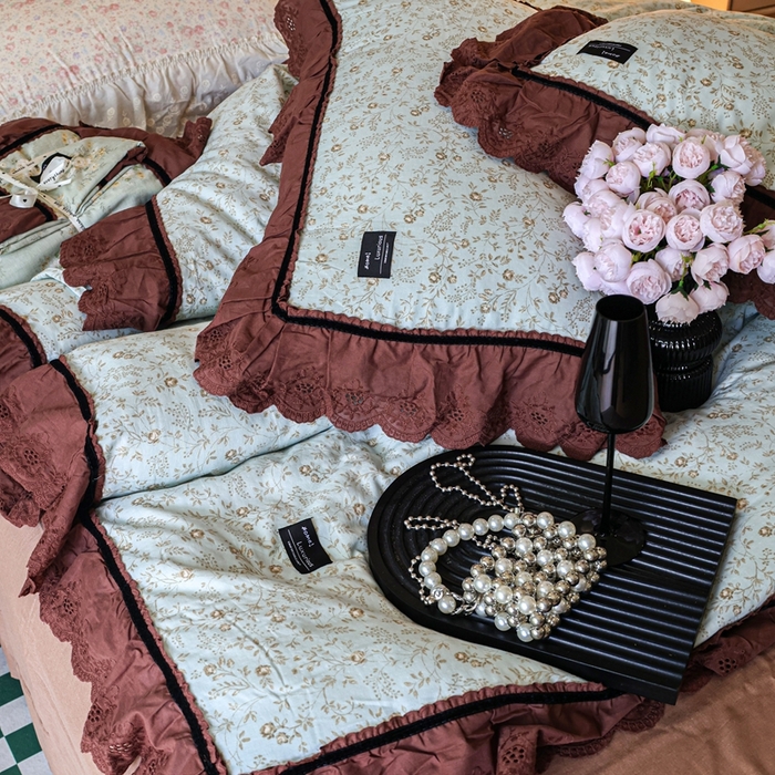 91家纺网 家纺一手货源 找家纺 紫碧螺家纺 2025新款A类全棉纯棉仙女双层纱大韩边四件套 夏日铃兰