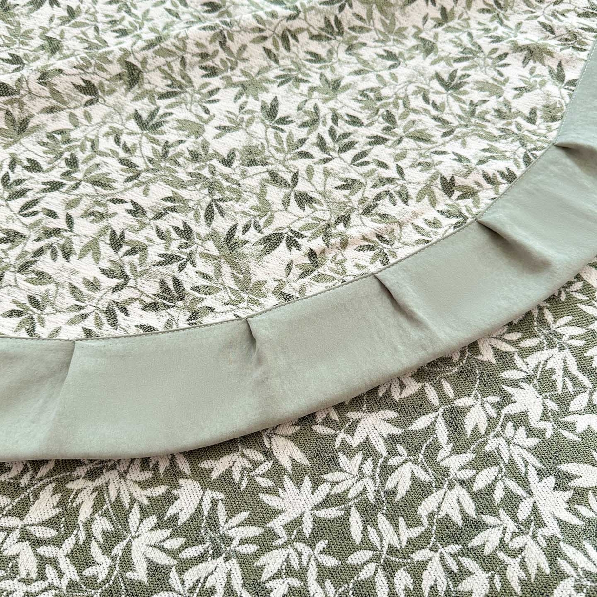 91家纺网 家纺一手货源 找家纺 紫碧螺家纺 2025新款雪尼尔欧式拼色床盖三件套 小枫叶拼豆绿