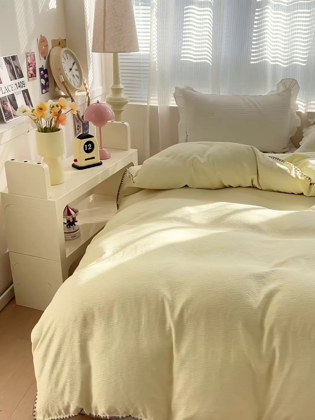 91家纺网 家纺一手货源 找家纺 卡普家居 2025新款A类轻奢贝壳绣丝柔缎提花被套 丝柔缎-浅黄