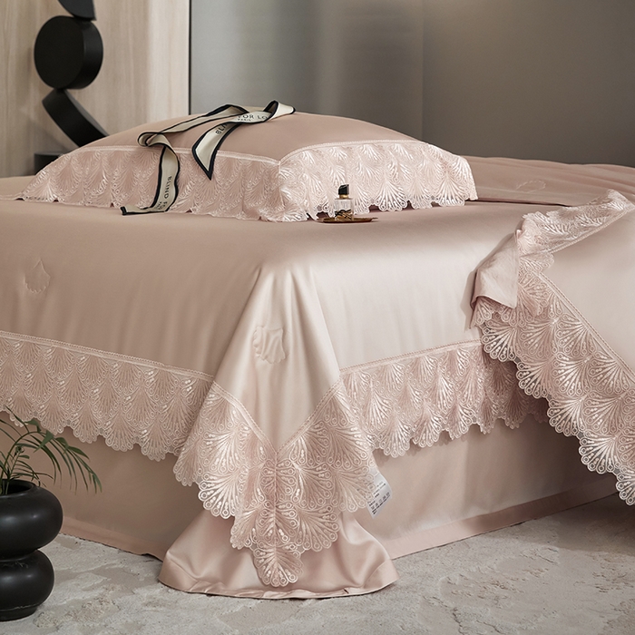 91家纺网 家纺一手货源 找家纺 淼铭家纺 2025新款法式天丝棉夏被夏凉被空调被床盖四件套-伊莲娜系列 粉色