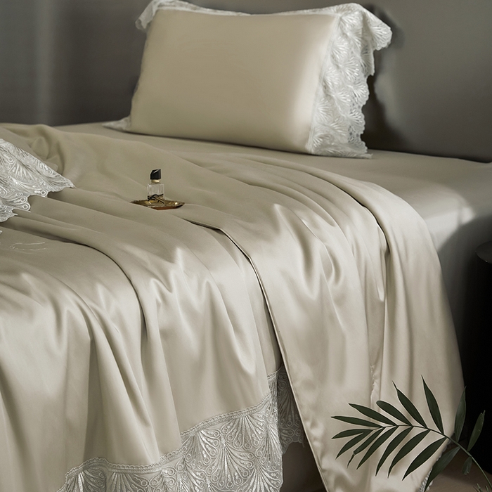 91家纺网 家纺一手货源 找家纺 淼铭家纺 2025新款法式天丝棉夏被夏凉被空调被床盖四件套-伊莲娜系列 金色