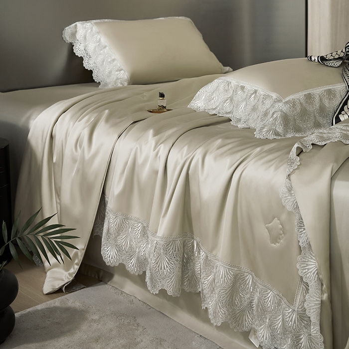 91家纺网 家纺一手货源 找家纺 淼铭家纺 2025新款法式天丝棉夏被夏凉被空调被床盖四件套-伊莲娜系列 金色