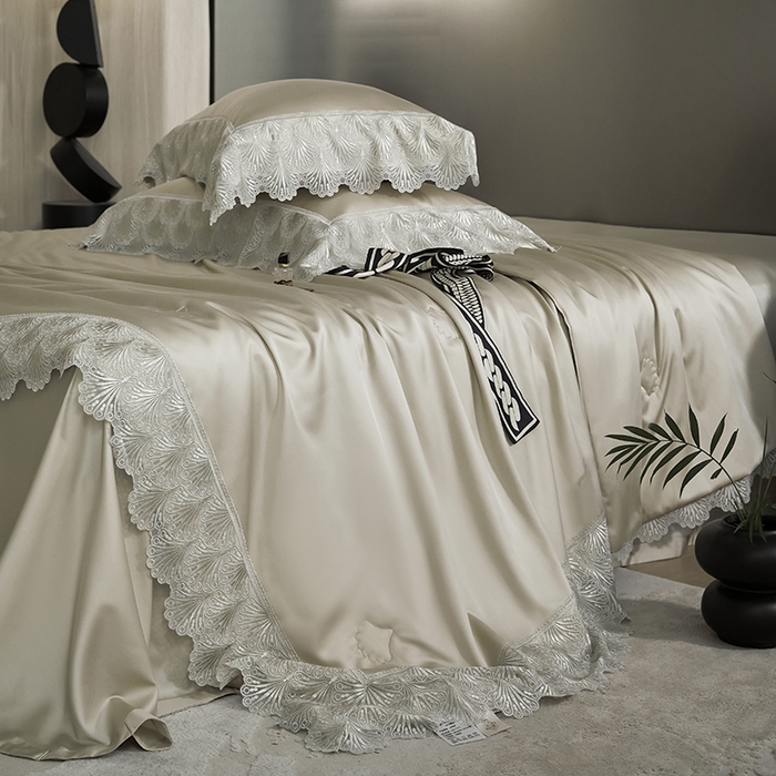 91家纺网 家纺一手货源 找家纺 淼铭家纺 2025新款法式天丝棉夏被夏凉被空调被床盖四件套-伊莲娜系列 金色