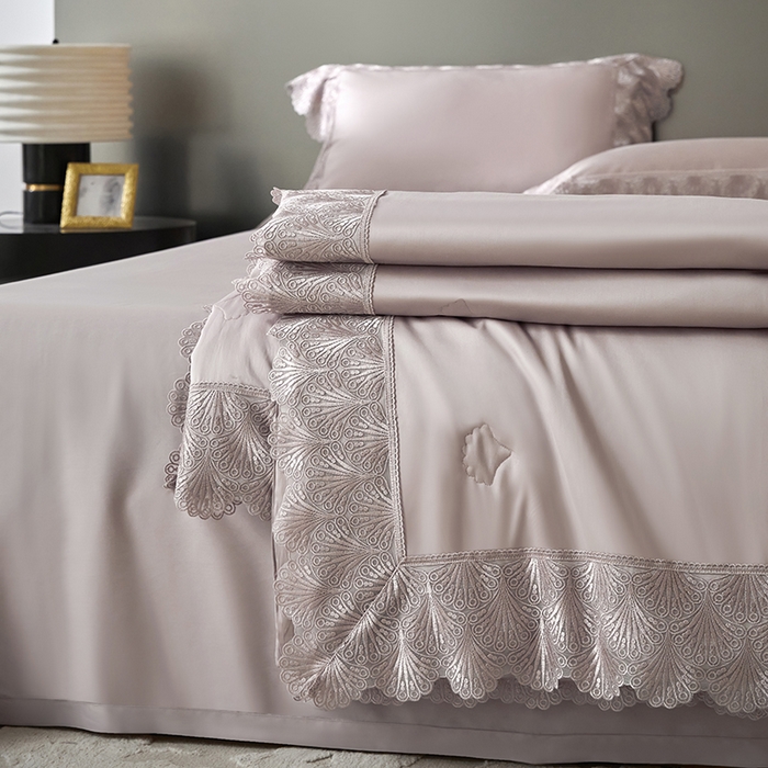 91家纺网 家纺一手货源 找家纺 淼铭家纺 2025新款法式天丝棉夏被夏凉被空调被床盖四件套-伊莲娜系列 紫色