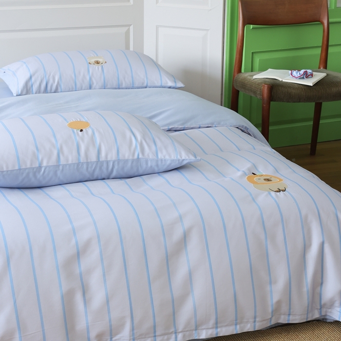 91家纺网 家纺一手货源 找家纺 棉眠 2025新款60支全棉卡比巴拉刺绣款床单四件套 你的橘子掉了-蓝灰