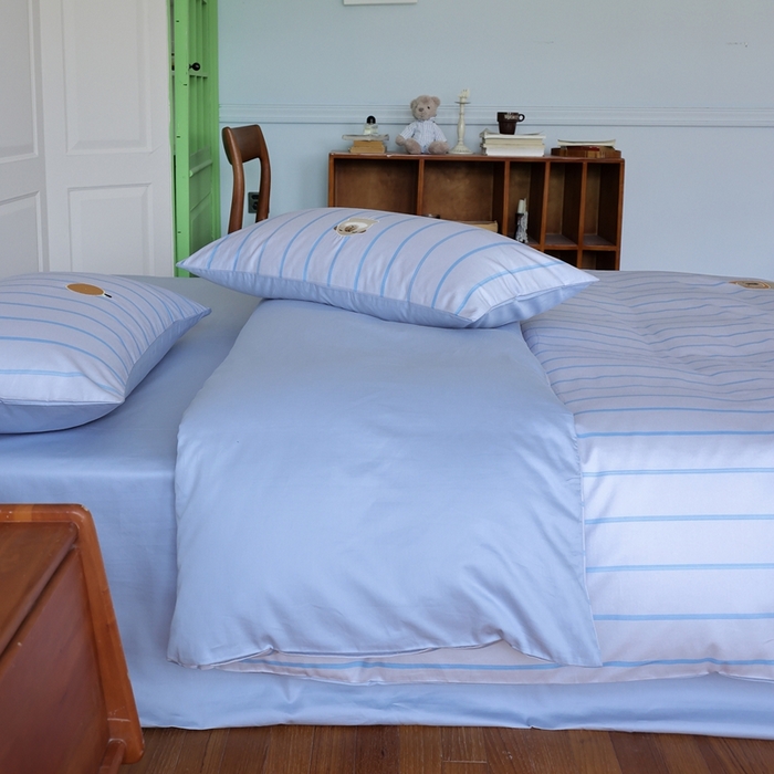 91家纺网 家纺一手货源 找家纺 棉眠 2025新款60支全棉卡比巴拉刺绣款床单四件套 你的橘子掉了-蓝灰