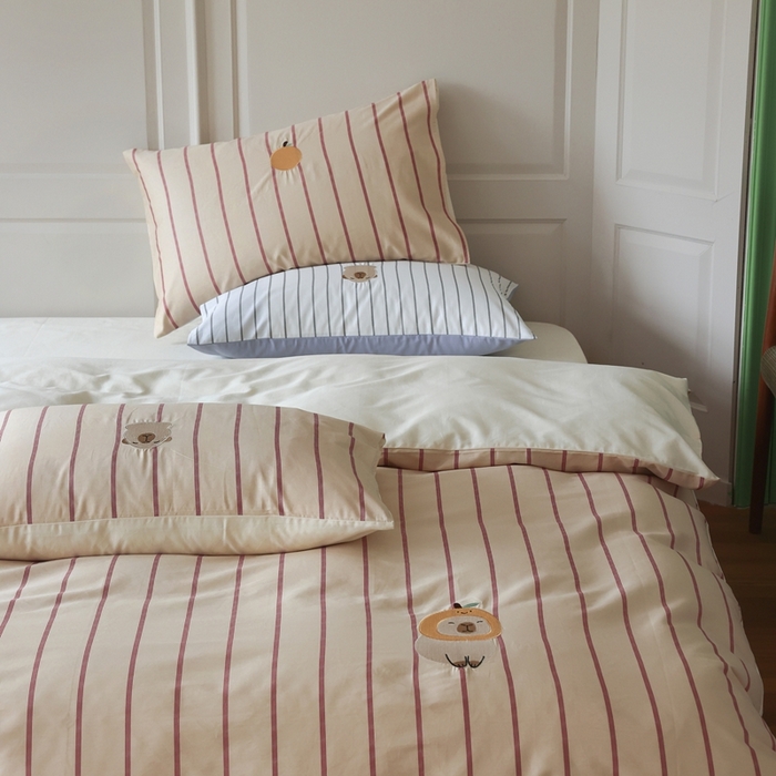 91家纺网 家纺一手货源 找家纺 棉眠 2025新款60支全棉卡比巴拉刺绣款床单四件套 你的橘子掉了-米