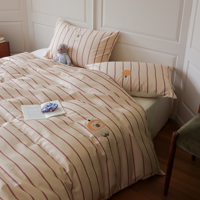 91家纺网 家纺一手货源 找家纺 棉眠 2025新款60支全棉卡比巴拉刺绣款床单四件套 你的橘子掉了-米